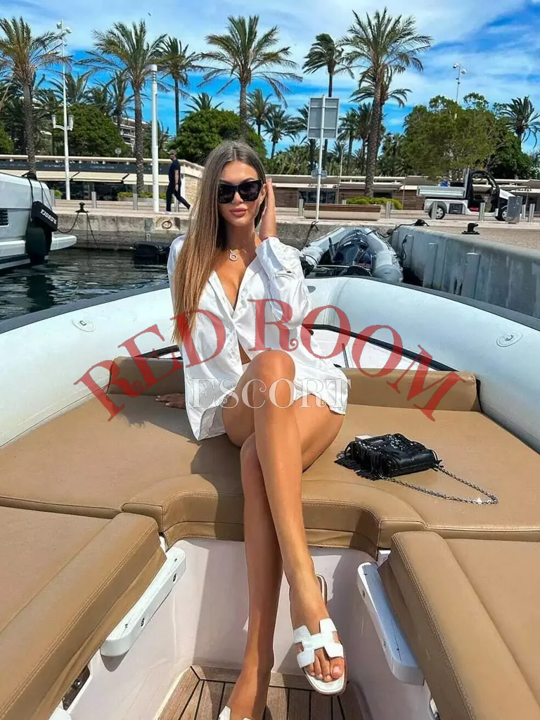 Элина — проститутка Актау